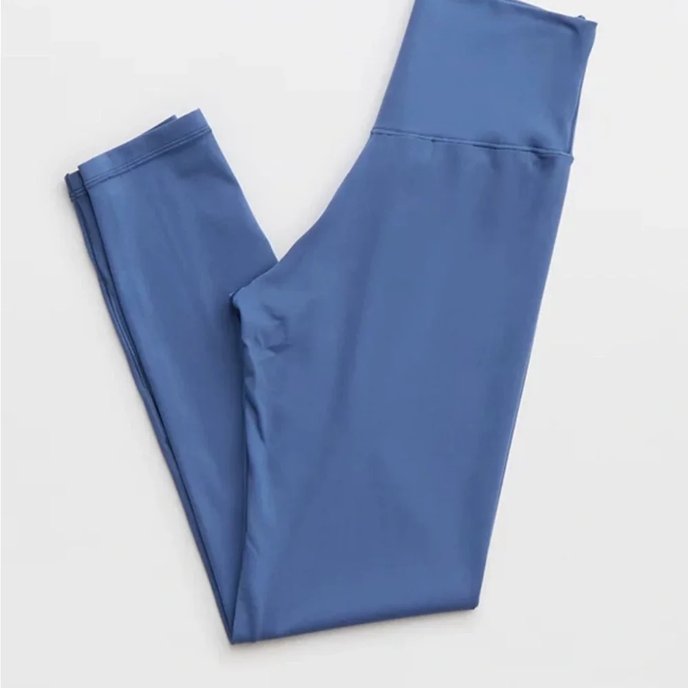 NWT Offline by Aeri Real Me High Waisted Crossover Leggings - Picture 3 of 6